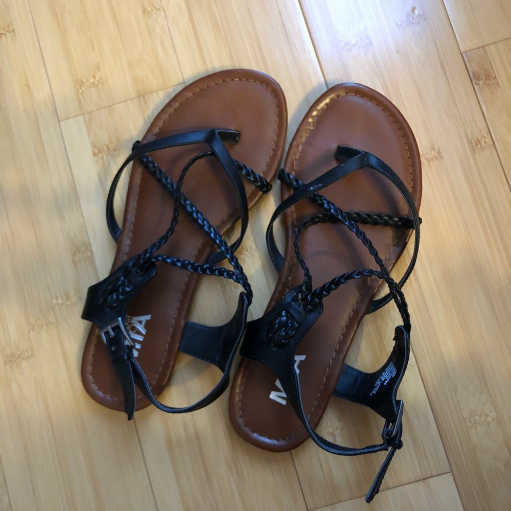 Black sandals